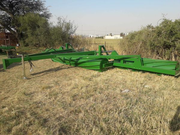 Rolador cultivos de cobertura / cultivos de servicio 8.00 m - Cuchillas helicoidales