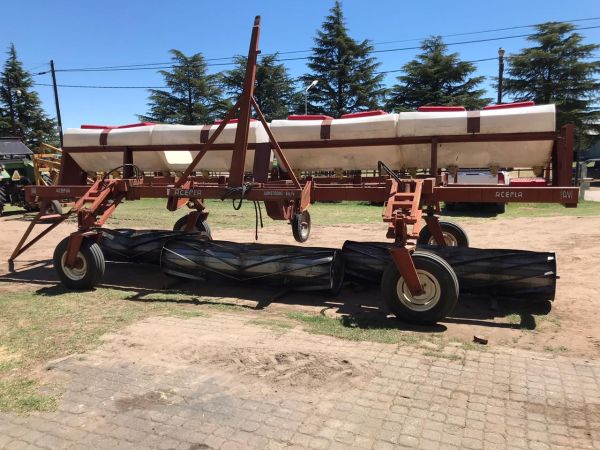 36 - Adaptación rolos en chasis sembradoras