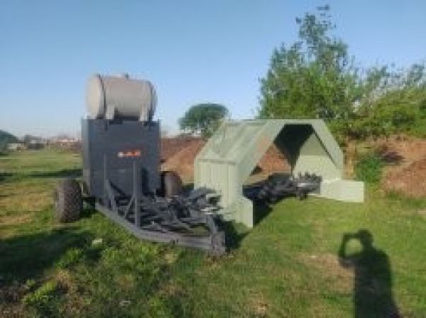 Volteadora de compost 3.00 metros - Chasis rebatible