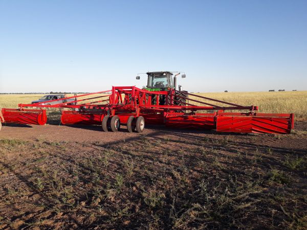 Rolador cultivos de cobertura / cultivos de servicio 12.55 m - Cuchillas helicoidales - Pliegue costado