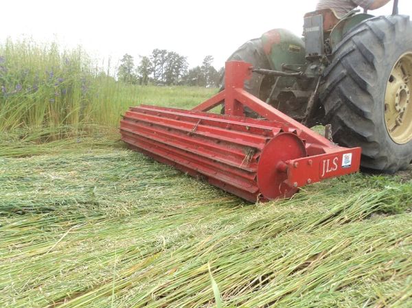 Rolador cultivos de cobertura / cultivos de servicio 2.25 m - Cuchillas planas - 3P