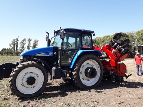 Desmalezador 9 cuerpos con sistema de paralelogramo deformable